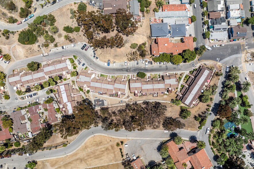 More Photos Of 321 Tremont St, Avalon Apartments For Sale