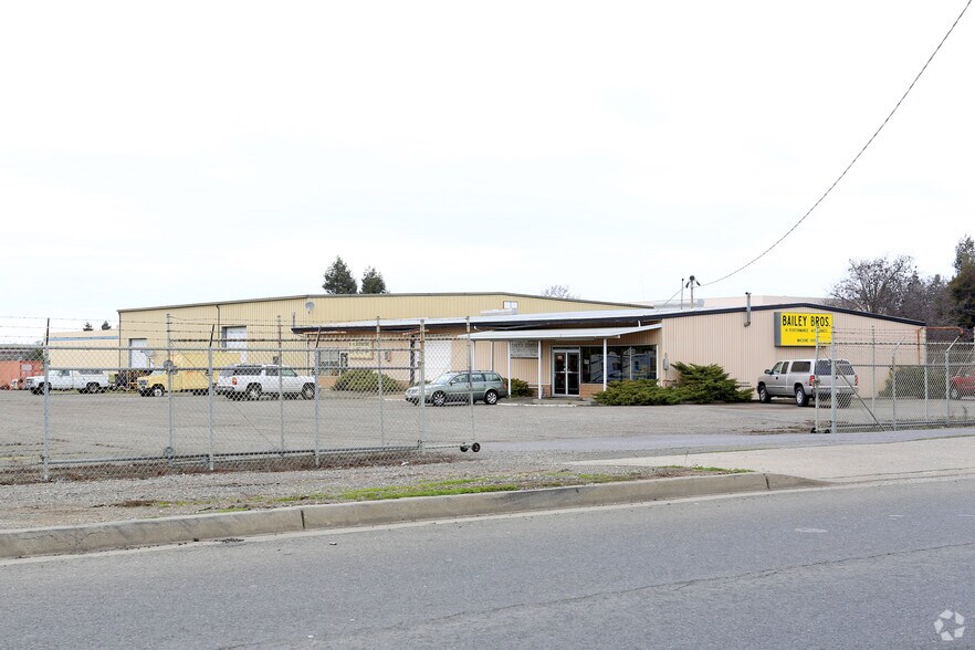 More Photos Of 4901-4911 Paoli Loop Rd, American Canyon Warehouse For Sale