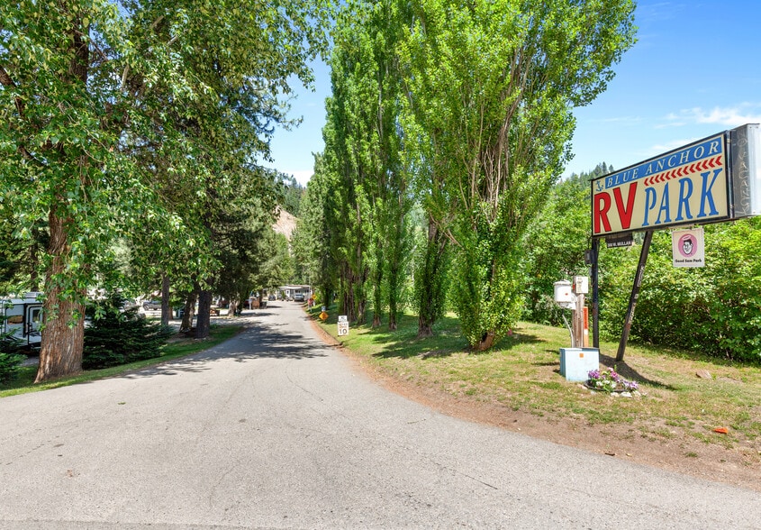 More Photos Of 300 Mullan Ave, Osburn Manufactured Housing Mobile Home Park For Sale