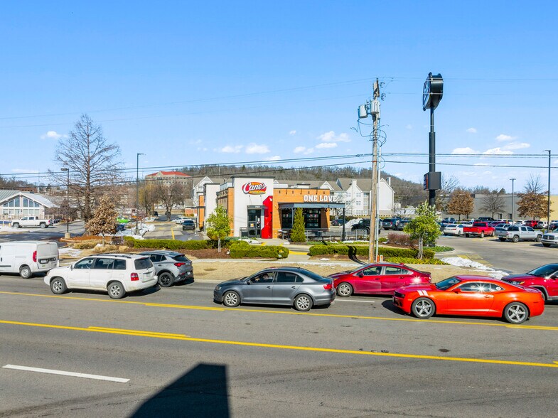 More Photos Of 7501 Rogers Ave, Fort Smith Fast Food For Sale