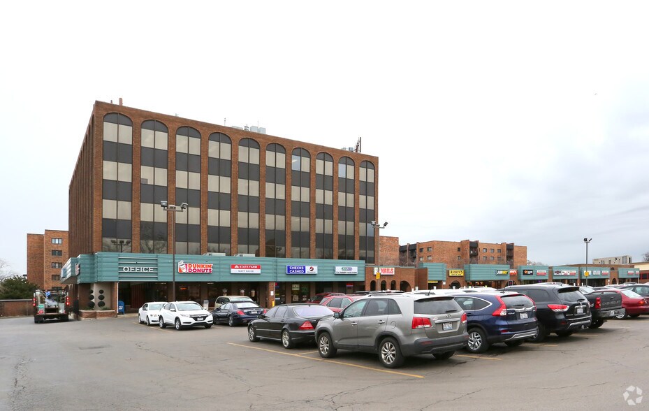 More Photos Of 2604 Dempster St, Park Ridge Medical For Lease