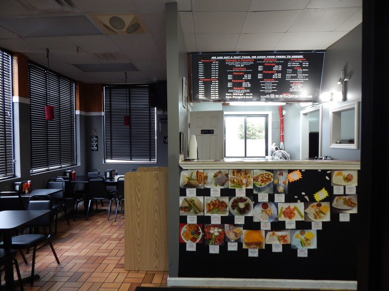 More Photos Of 180 Lumber City Hwy, Hazlehurst Restaurant For Sale