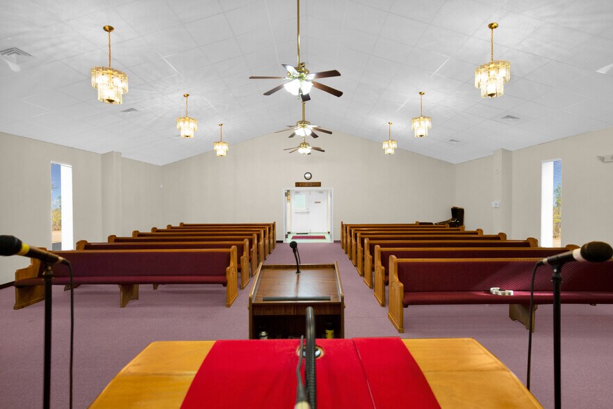 More Photos Of 3460 Big Piney Grove Rd, Clinton Specialty For Sale