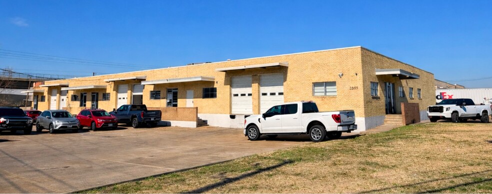 Primary Photo Of 2801-2809 Virgo Ln, Dallas Warehouse For Lease