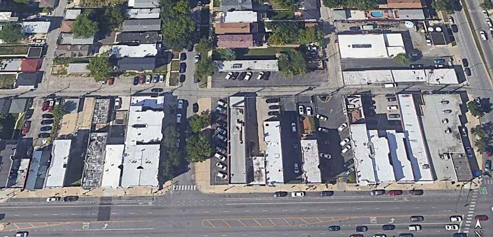 More Photos Of 3234-3236 W North Ave, Chicago Specialty For Lease