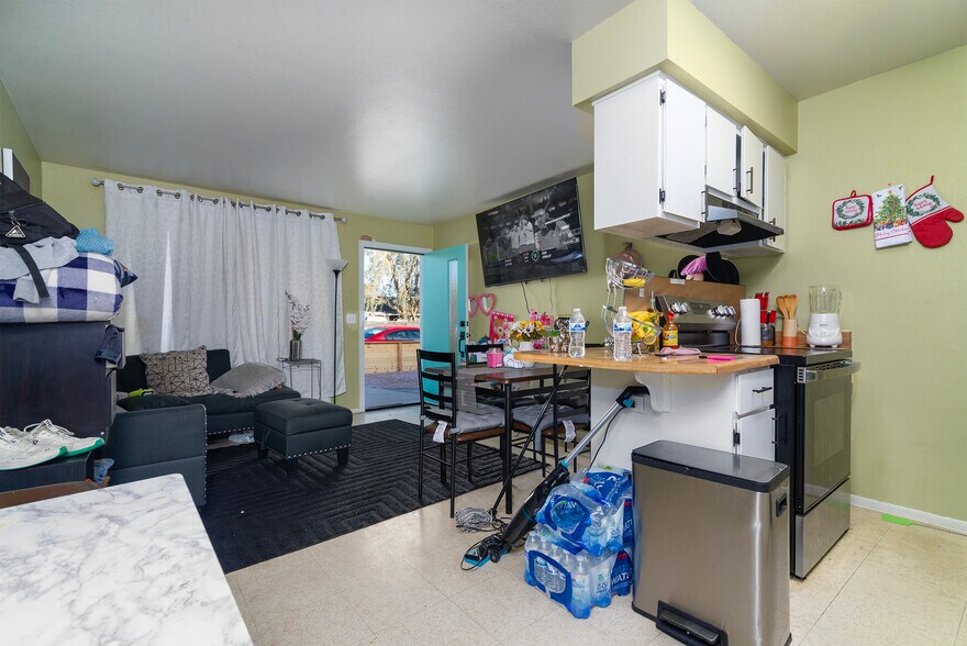 More Photos Of 2444 E Willetta St, Phoenix Multifamily For Sale