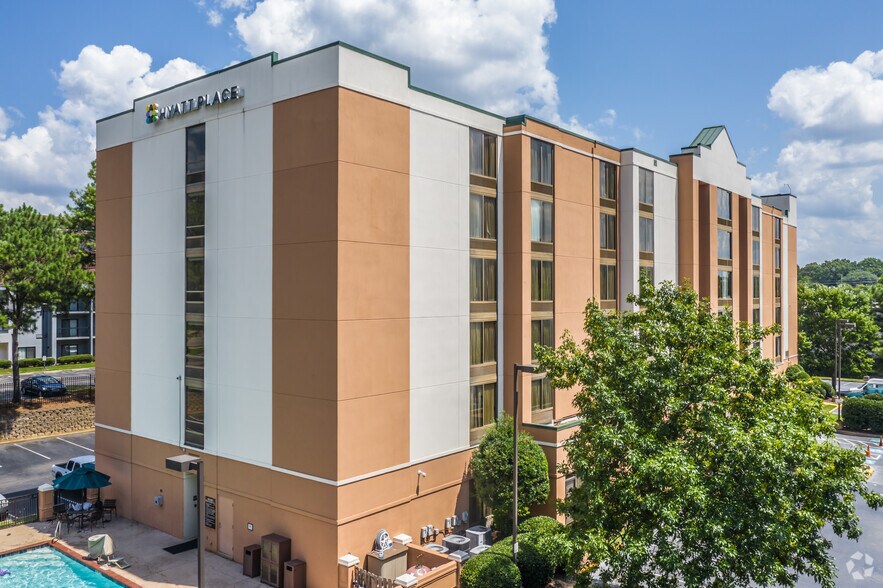More Photos Of 1220 Primacy Pky, Memphis Hotel For Sale