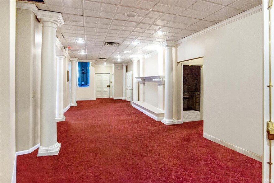 More Photos Of 505 Main St, Vincennes Office Residential For Sale