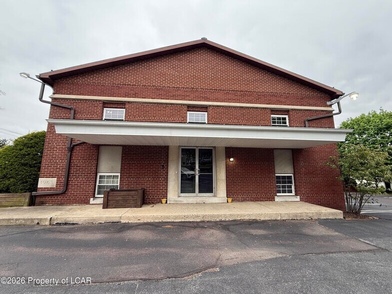 Primary Photo Of 460 S Main st, Conyngham Daycare Center For Lease