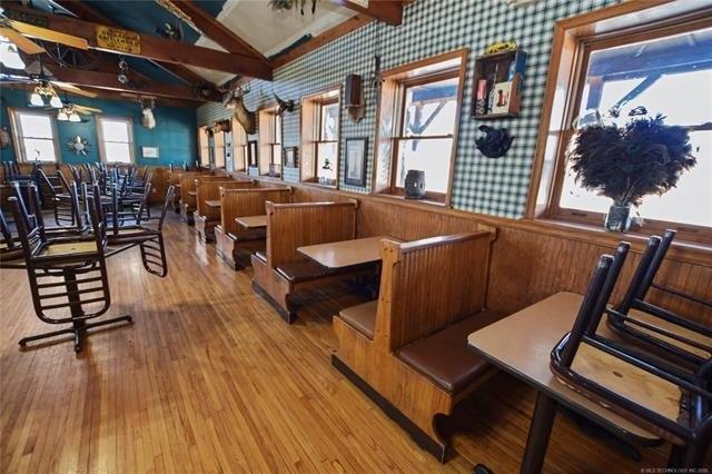 More Photos Of 1403 S Park Hill Rd, Tahlequah Restaurant For Sale