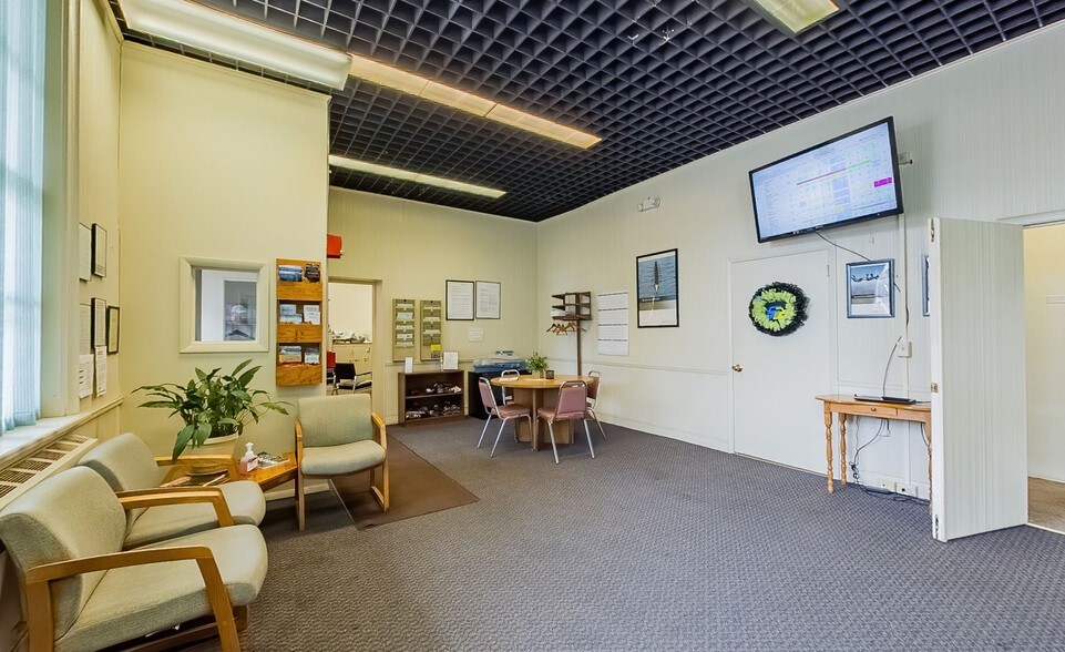 More Photos Of 480 W 5th St, Bloomsburg Manufacturing For Sale