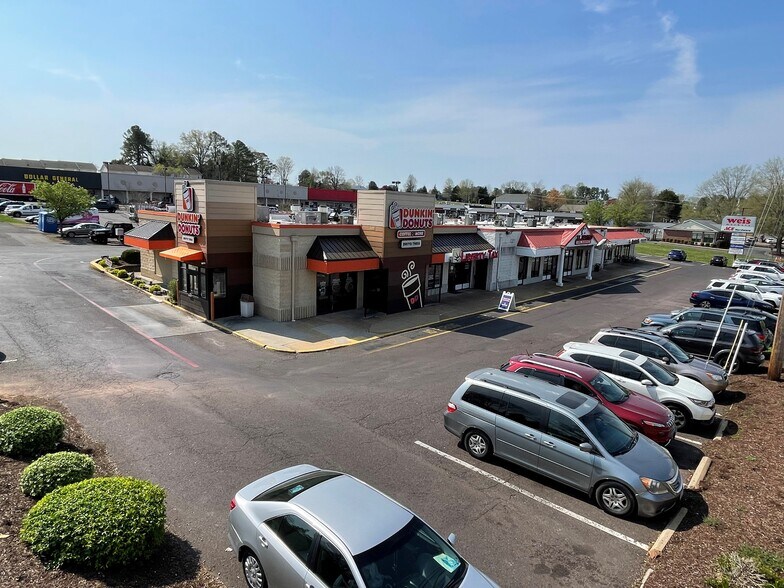 More Photos Of 509 Meadowbrook Dr, Culpeper Unknown For Lease