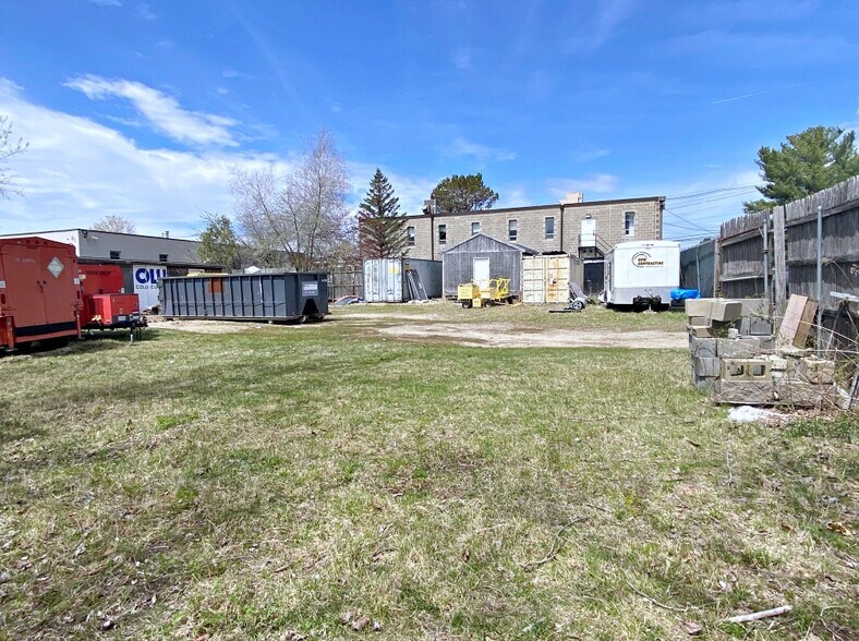 More Photos Of 58 Concord St, North Reading Office For Lease