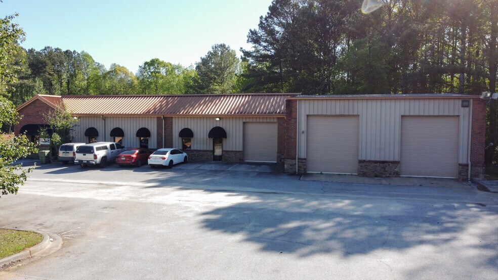 More Photos Of 555 Columbia Dr, Carrollton Office For Lease