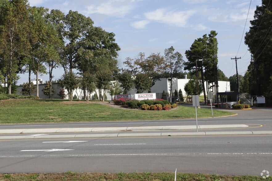 More Photos Of 4401 E Dixon Blvd, Shelby Manufacturing For Lease