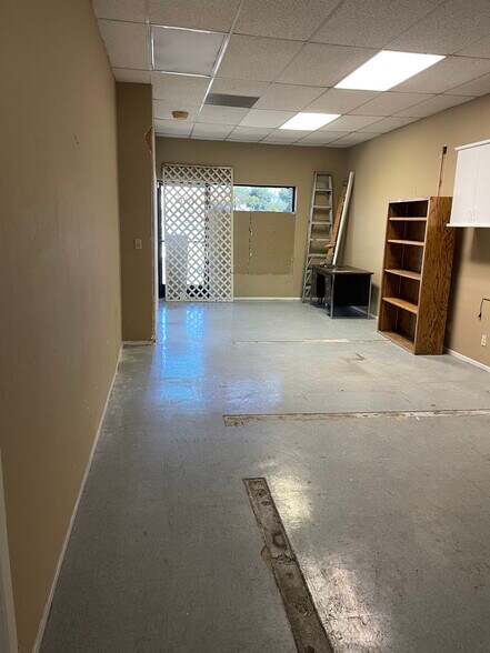 More Photos Of 1037-1049 Redwood St, Vallejo Office For Lease