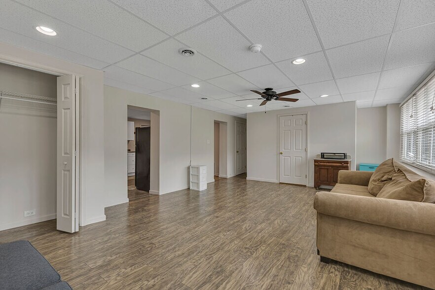 More Photos Of , New Brighton General Retail For Sale