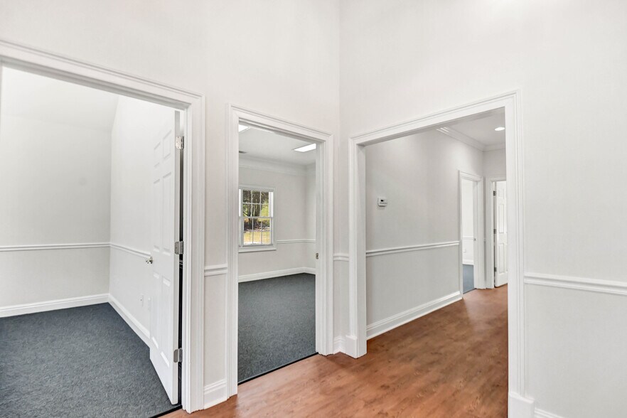 More Photos Of 1551 Jennings Mill Rd, Bogart Office For Lease