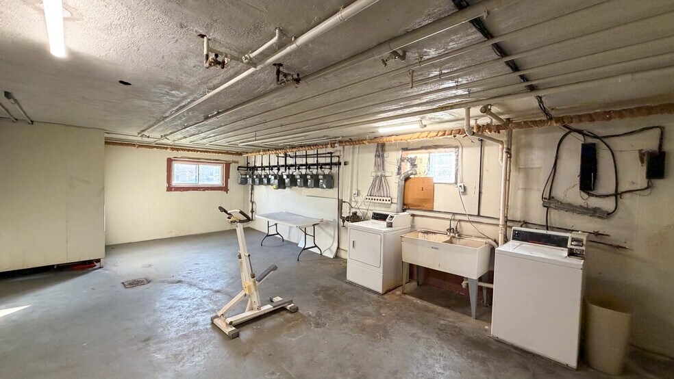 More Photos Of 2894-2898 Harrison Ave, Cincinnati Apartments For Sale
