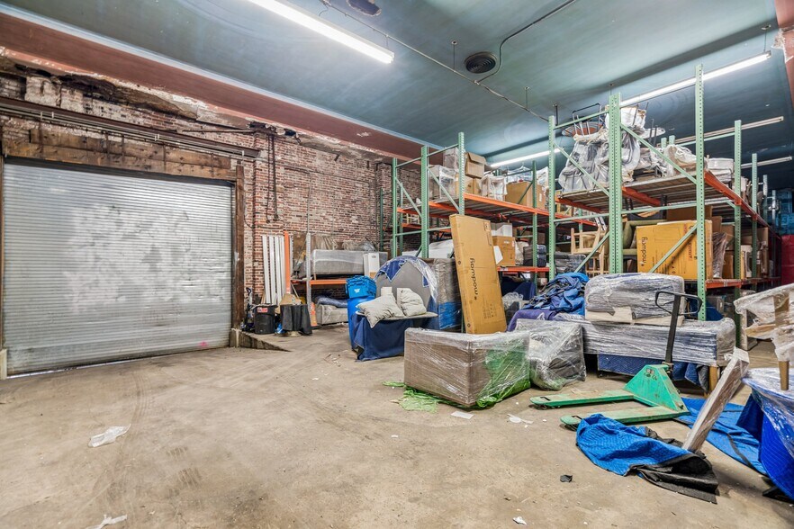 More Photos Of 2848 Belgrade St, Philadelphia Warehouse For Lease