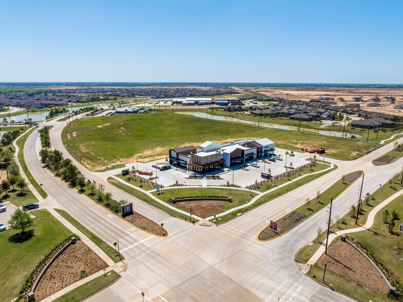 More Photos Of 2506 Jordan Ranch Blvd, Fulshear Unknown For Lease