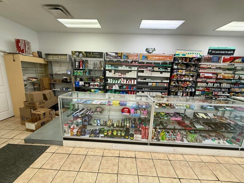 More Photos Of 15462 Stewartsville Rd, Vinton Convenience Store For Sale