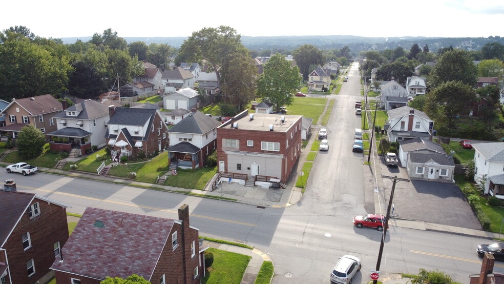 More Photos Of 474 Stambaugh Ave, Sharon Apartments For Sale