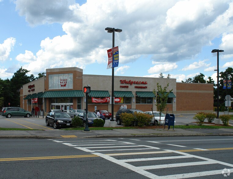 Primary Photo Of 472 Lincoln St, Worcester Drugstore For Lease