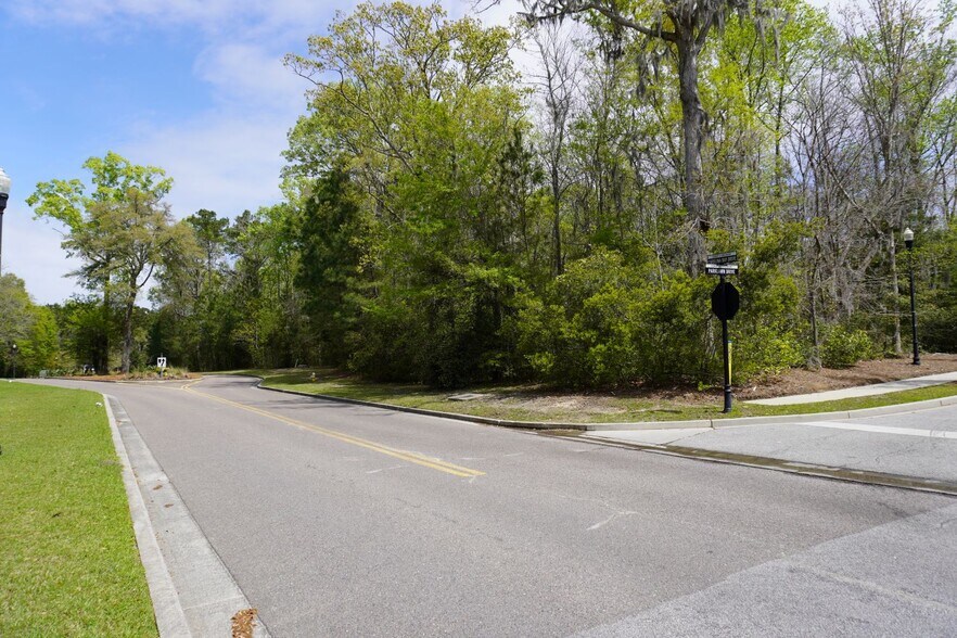 More Photos Of 0 Carolina Bay Dr, Charleston Land For Sale