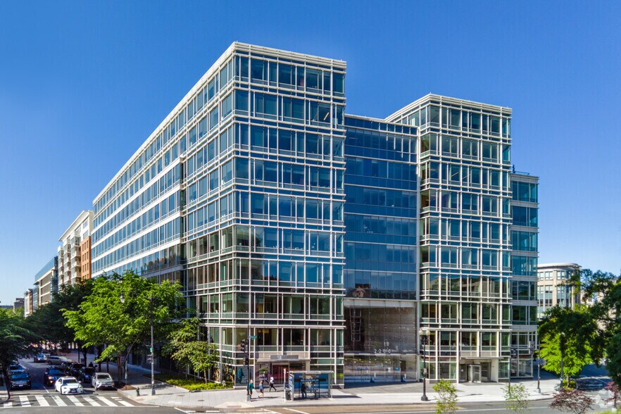 Primary Photo Of 2200 Pennsylvania Ave NW, Washington Office For Lease