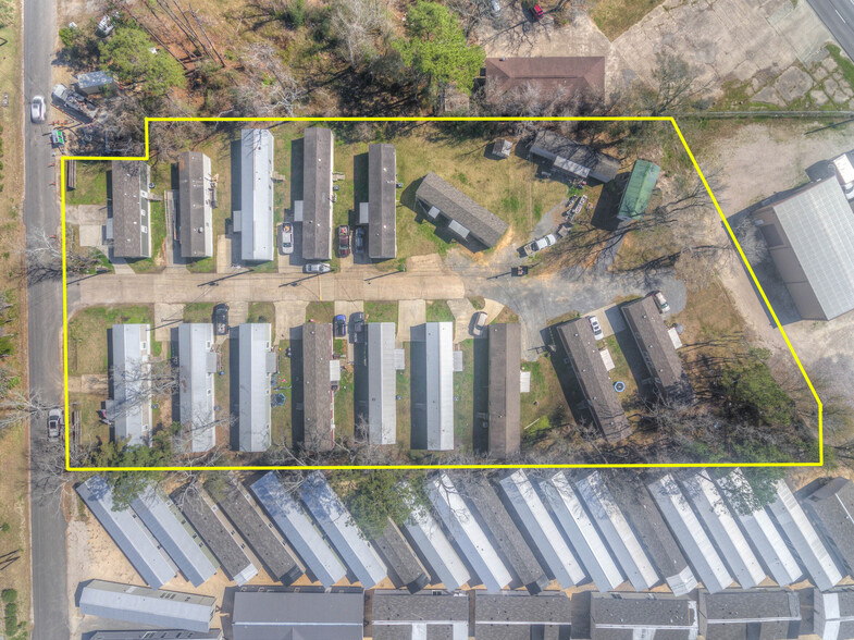 Primary Photo Of 455 W Davis Loop, Vidor Manufactured Housing Mobile Home Park For Sale