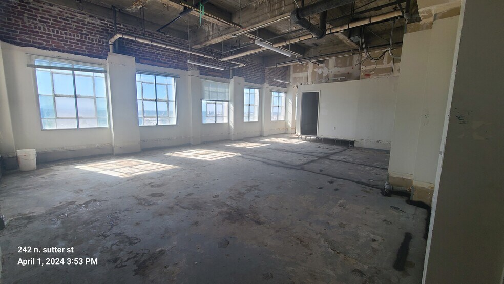 More Photos Of 246 N Sutter St, Stockton Apartments For Sale