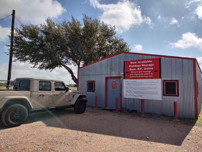 More Photos Of 108 Co 422 rd, Premont Self Storage For Lease