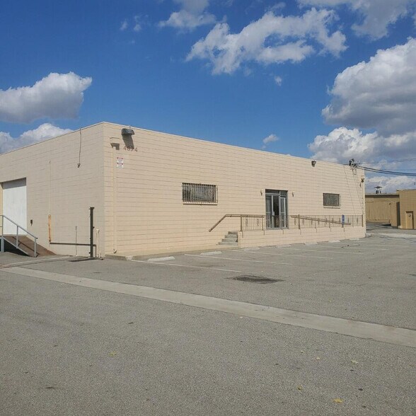 More Photos Of 4674 Brooks St, Montclair Warehouse For Lease