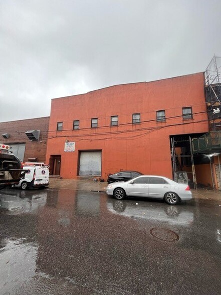 Primary Photo Of 1157 E 156th St, Bronx Warehouse For Lease