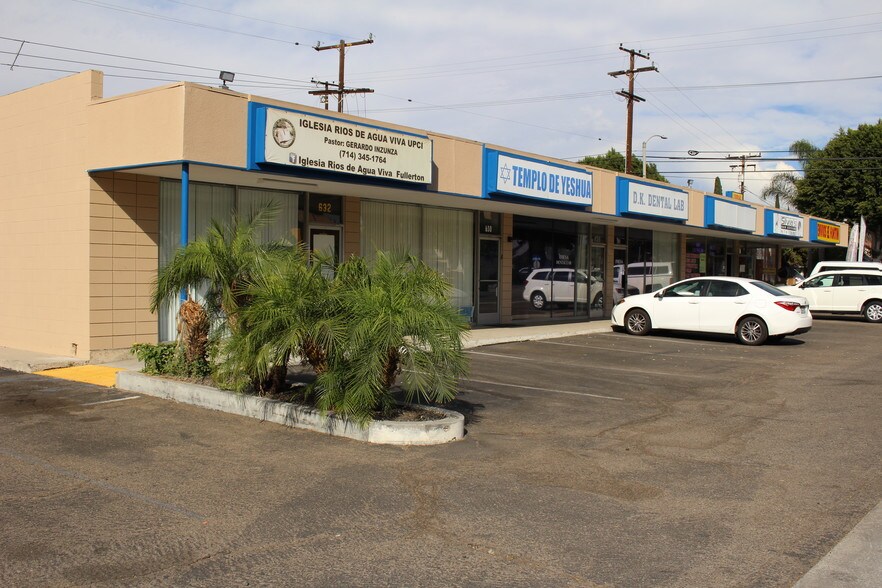 More Photos Of 620-700 E Commonwealth Ave, Fullerton Unknown For Lease