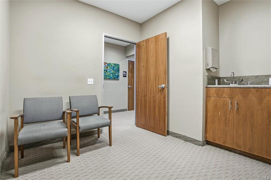 More Photos Of 699 California Blvd, San Luis Obispo Medical For Sale