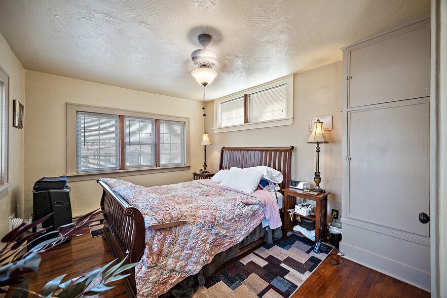 More Photos Of 1929 Woodburn St, Colorado Springs Multifamily For Sale