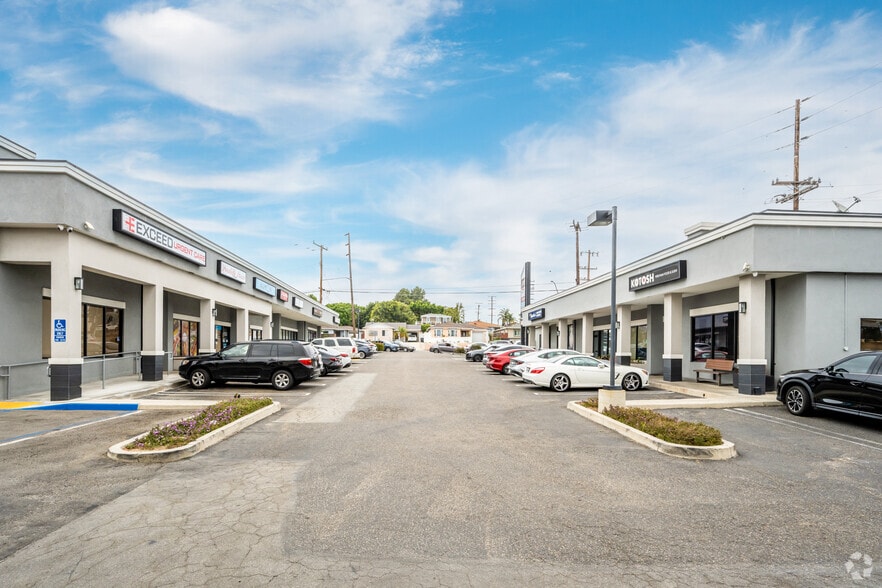 More Photos Of 2408-2418 Lomita Blvd, Lomita Unknown For Lease