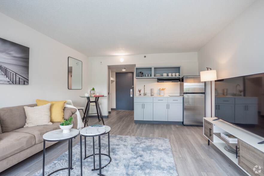 More Photos Of 1707 Owen Dr, Fayetteville Apartments For Lease