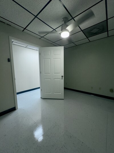 More Photos Of 1661 Walkup Ave, Monroe Office For Lease