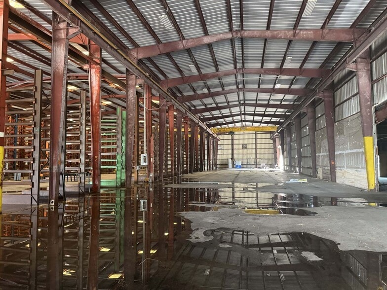 More Photos Of 4342 Michoud Blvd, New Orleans Manufacturing For Sale