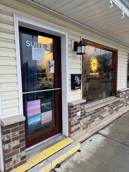 More Photos Of 309 Vine St, Liverpool Freestanding For Lease