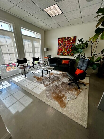 More Photos Of 3239 Henderson Blvd, Tampa Office For Lease