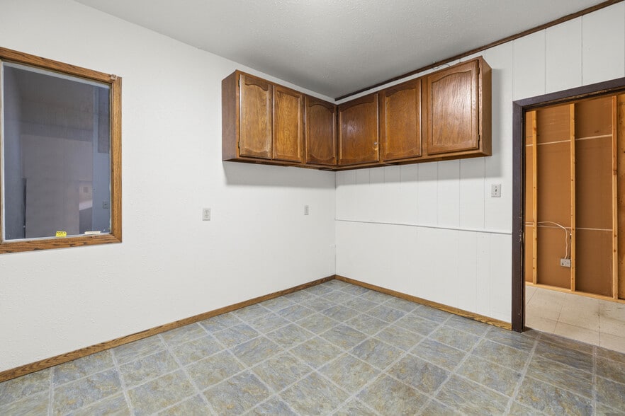 More Photos Of 7101 W Hwy 2 & 52, Minot Storefront Retail Office For Sale