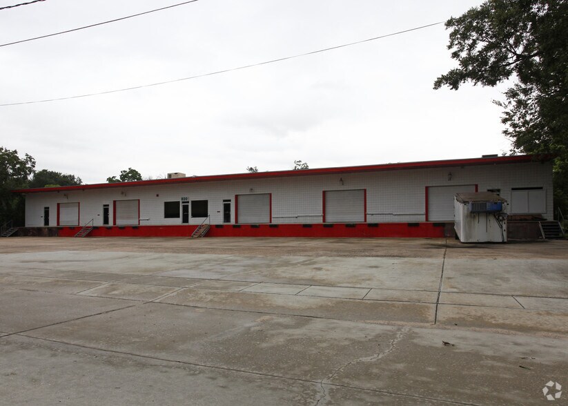 More Photos Of 8205-8211 Dunlap St, Houston Distribution For Sale