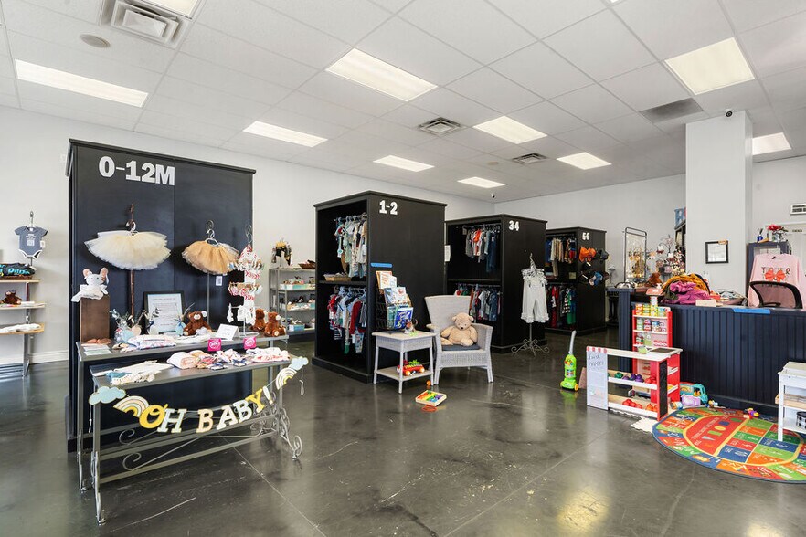 More Photos Of 3995 Calloway Dr, Bakersfield Unknown For Lease