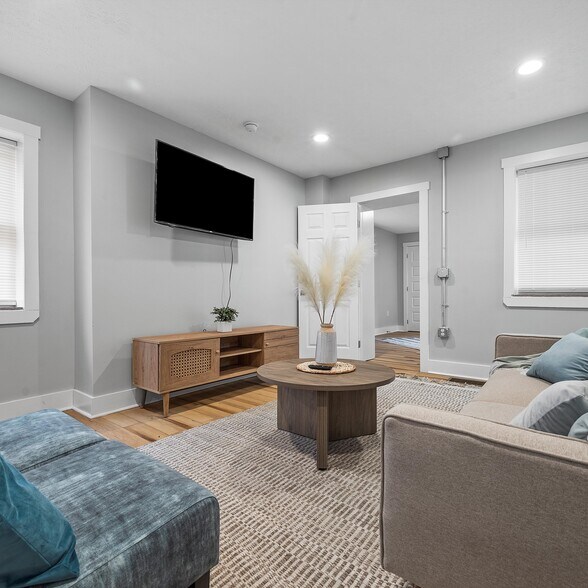 More Photos Of 1117-1119 Spring Garden Ave, Pittsburgh Apartments For Sale