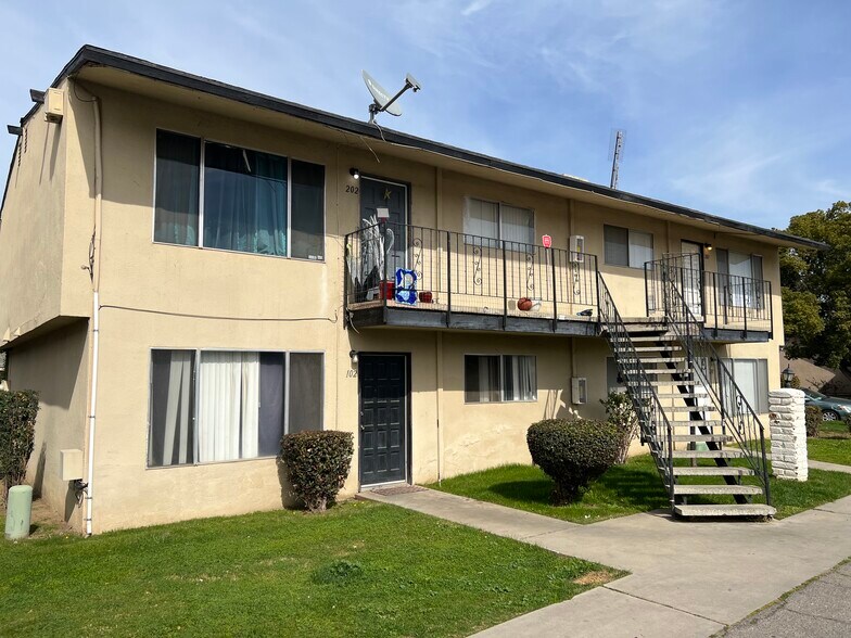 More Photos Of 431 N Manila Ave, Fresno Apartments For Sale