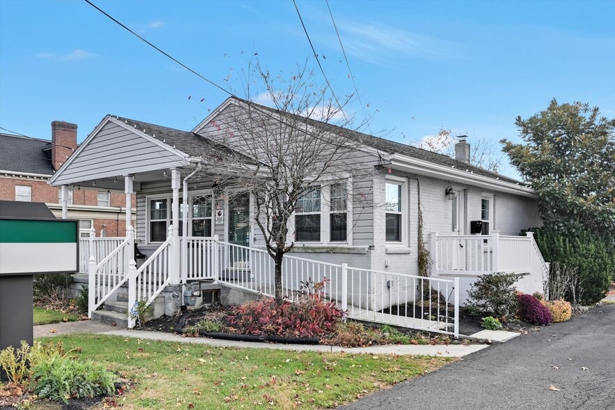 More Photos Of 3419 Market St, Camp Hill Storefront Retail Office For Sale